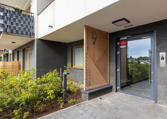 Stylish Przedpole With Balcony & Parking By Renters *