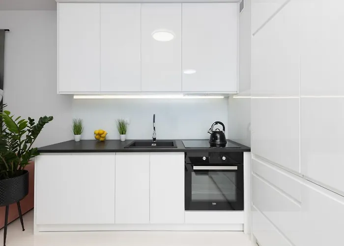 Apartamento Stylish Przedpole With Balcony & Parking By Renters