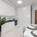 Stylish Przedpole With Balcony & Parking By Renters